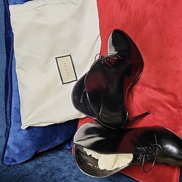 Boots used perfect condition like new size 8.5 - Picture 2 of 6